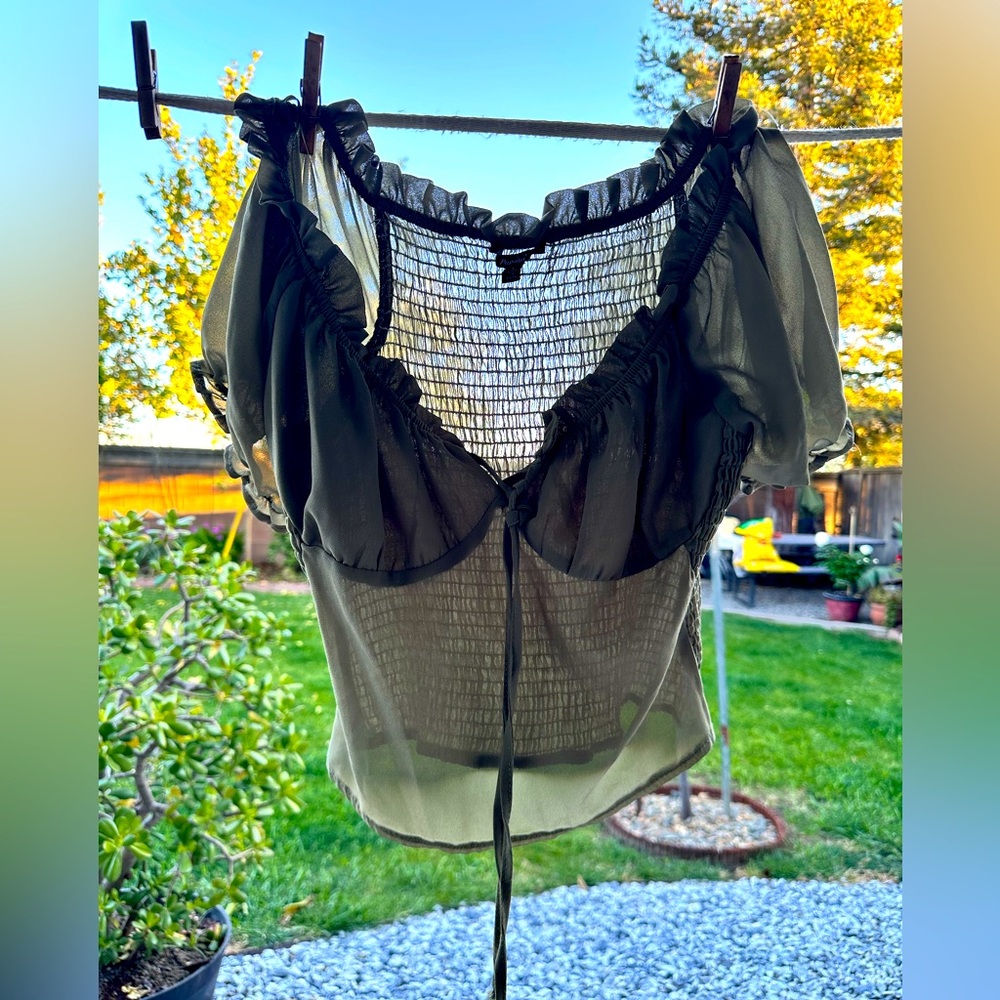 Polyester top